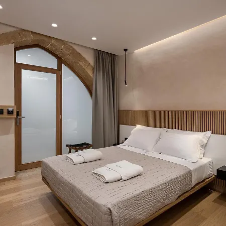 Aoria Estate Old Port Guest house