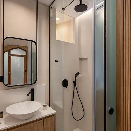 Aoria Estate Old Port 3*
